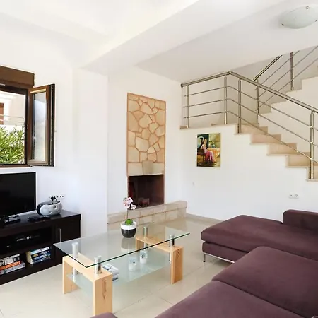 Villa Despina, Pefkos Hillside فيلة *