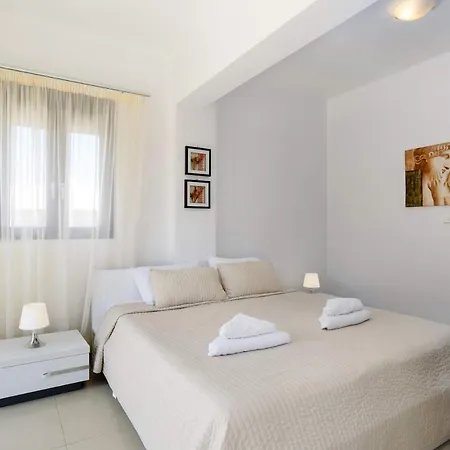 Villa Despina, Pefkos Hillside * Pefki